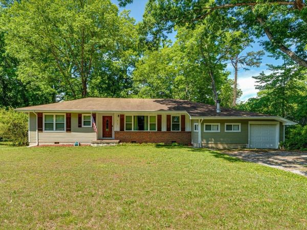 215 Timberlinks Drive, Signal Mountain, TN 37377