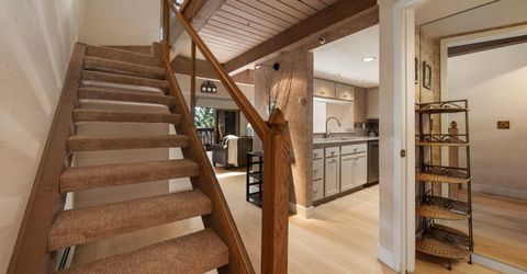 335 Ski Way, Unit 329, Incline Village, NV 89451 Photo