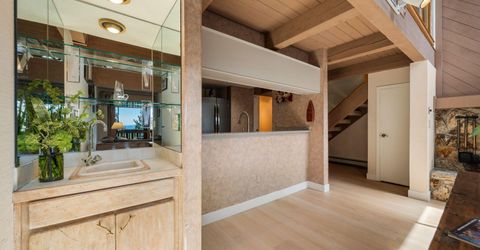 335 Ski Way, Unit 329, Incline Village, NV 89451 Photo