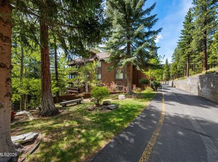 335 Ski Way, Unit 329, Incline Village, NV 89451 Photo