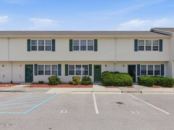11 Pirates Cove Drive , Swansboro, NC 28584