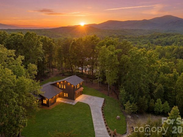 121 Deer Jump Trail, Lake Lure, NC 28746