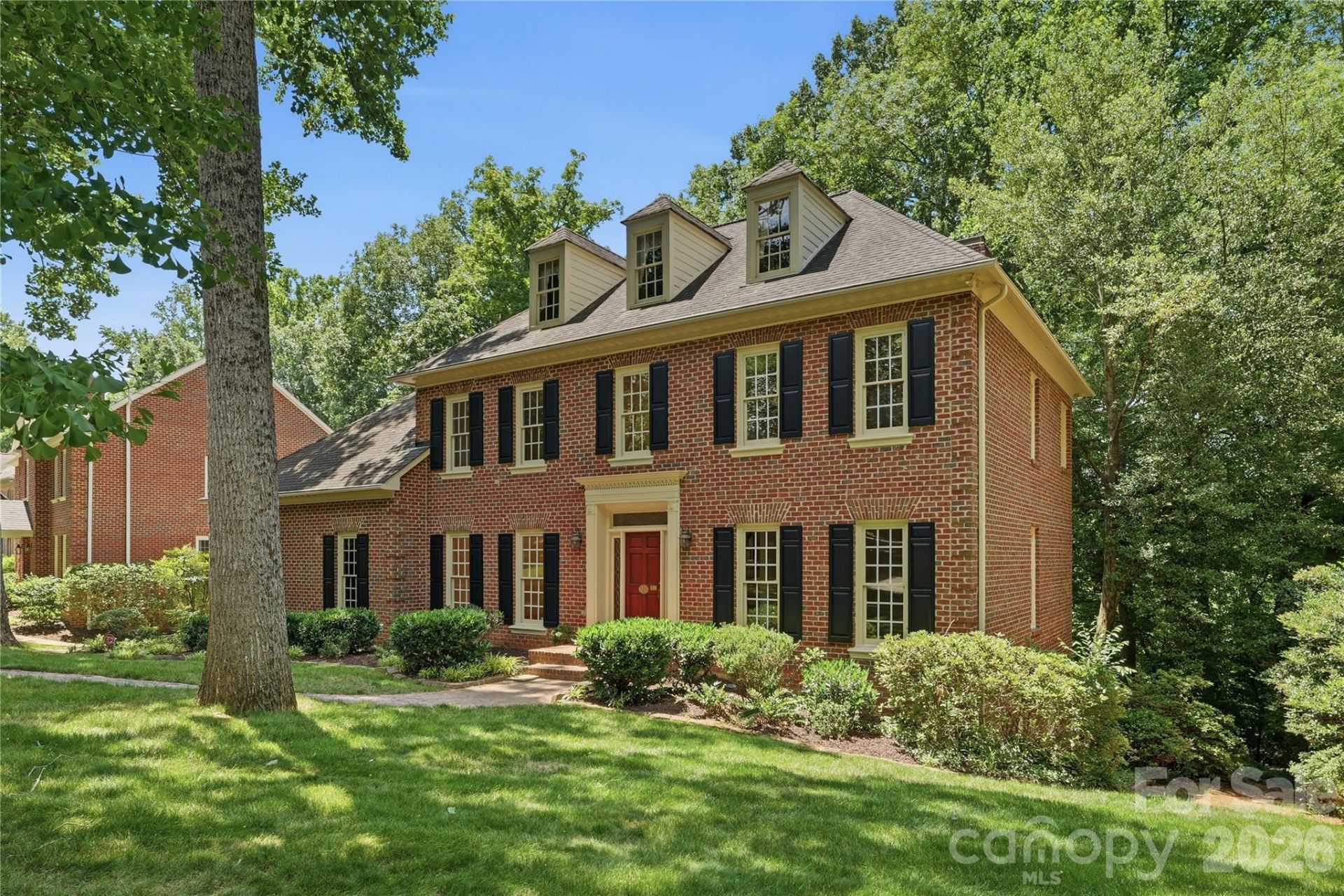 10205 Balmoral Circle, Charlotte, NC 28210 Main Photo