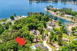 1664 Wonder Drive photo 4