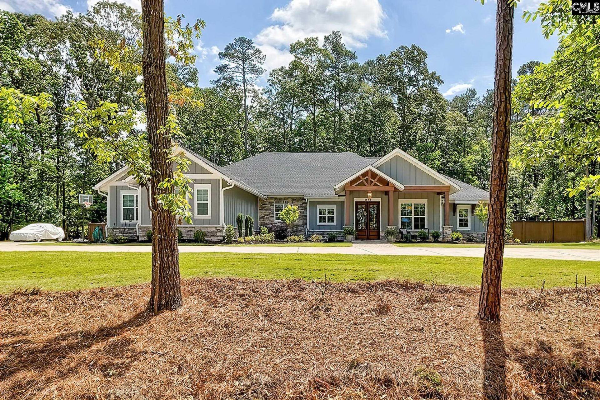 1664 Wonder Drive Photo 4