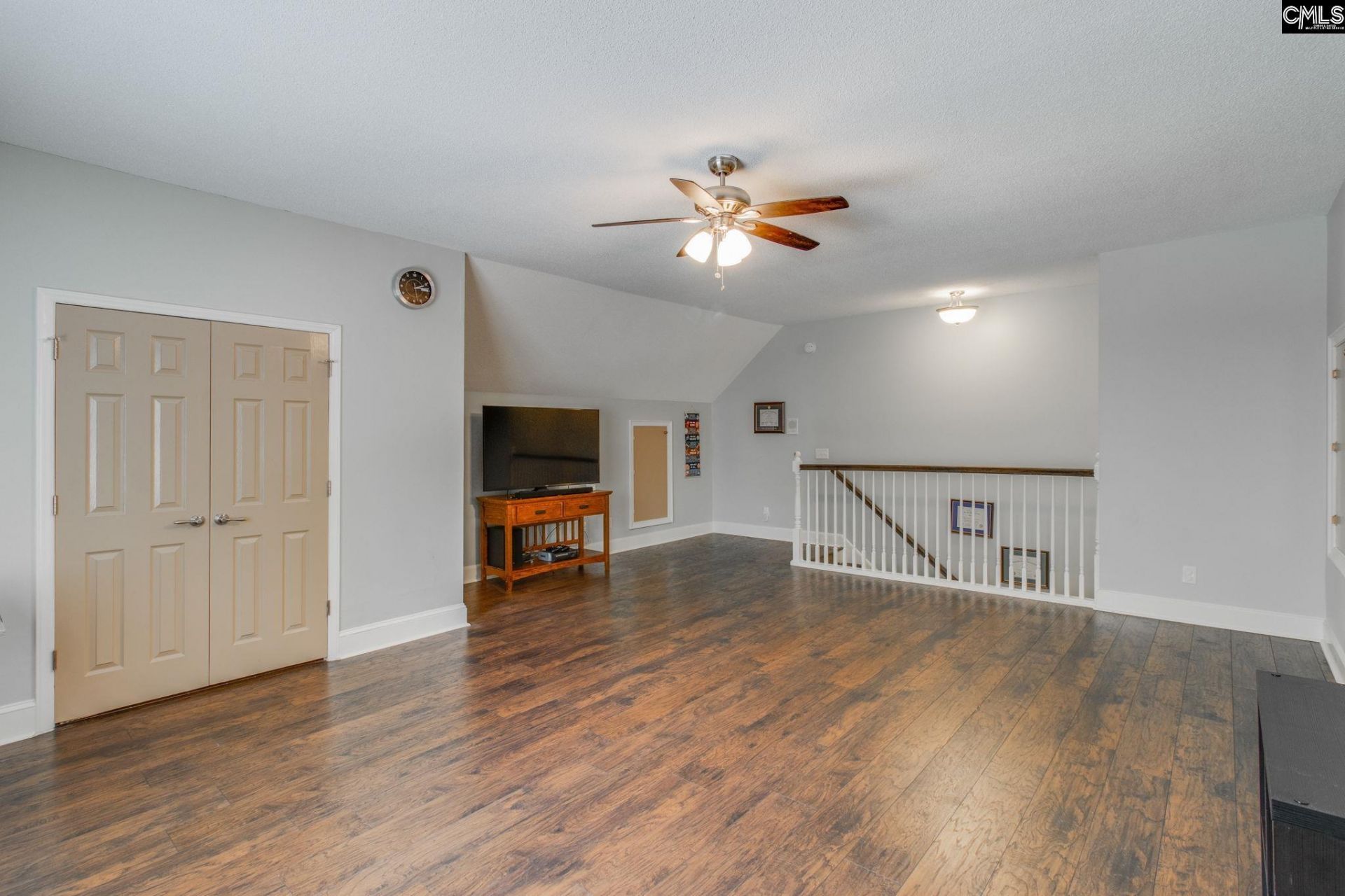 900 John Fox Court  Photo 32