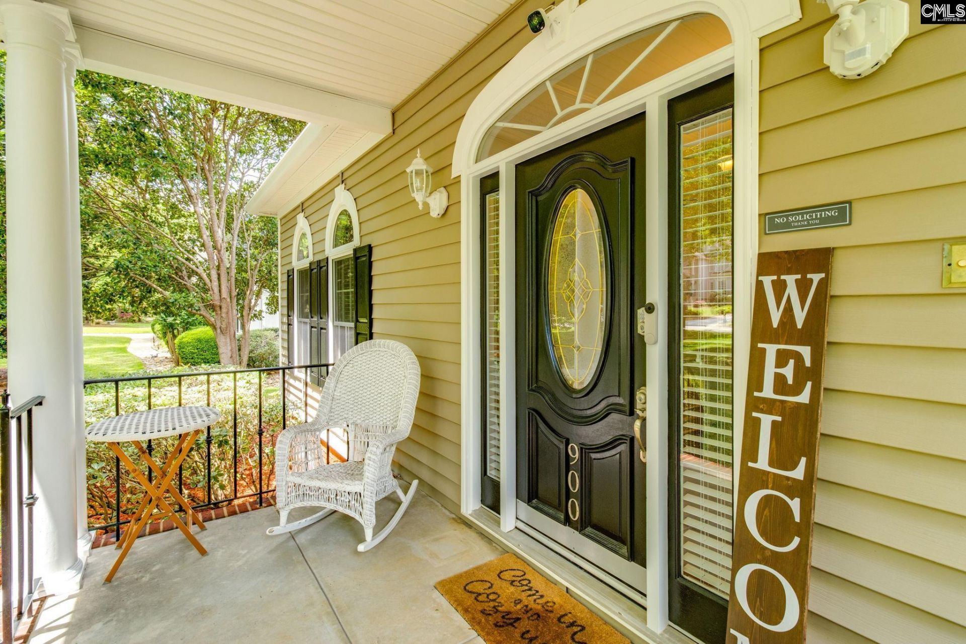 900 John Fox Court  Photo 4
