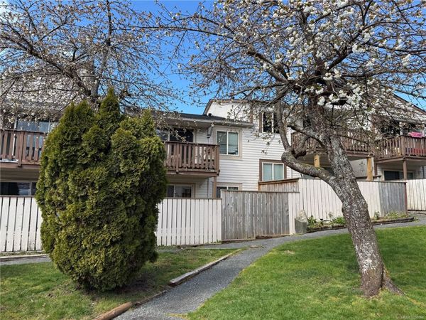 7077 Highland Dr, Unit #5, Port Hardy, BC V0N 2P0