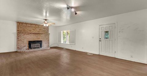 1129 Dewsnup Avenue, Gridley, CA 95948 Photo