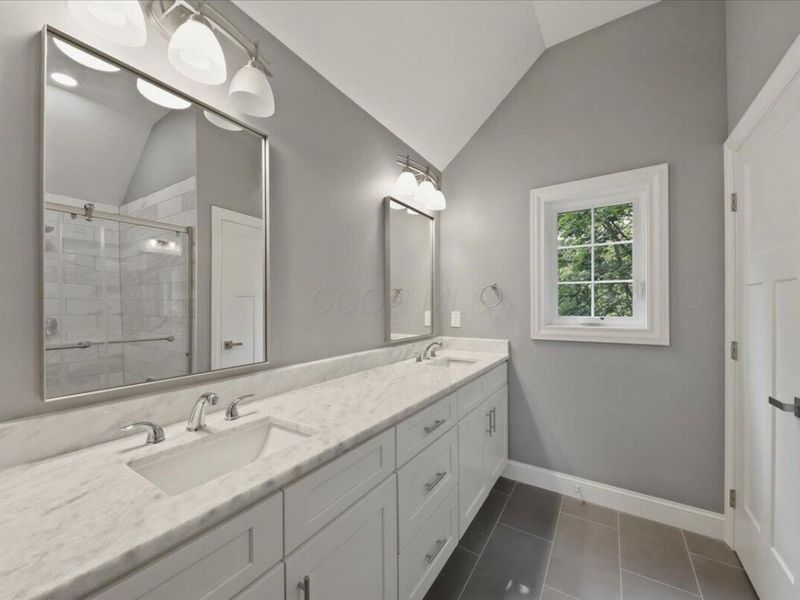 415 Glen Echo Circle, Columbus, OH 43202 Photo 37