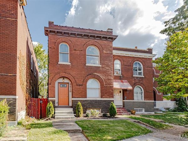 5418 Virginia Avenue , St Louis, MO 63111