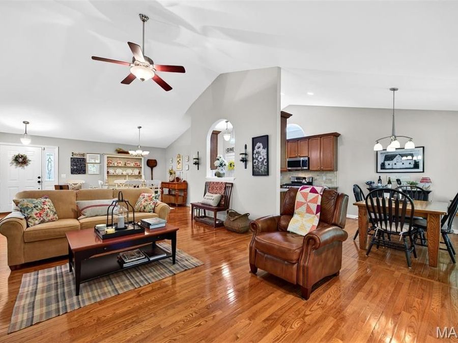 Property Image 6