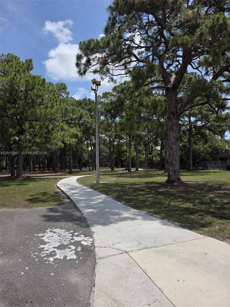 21110 NW 39th Ave, Miami Gardens, FL 33055 Photo