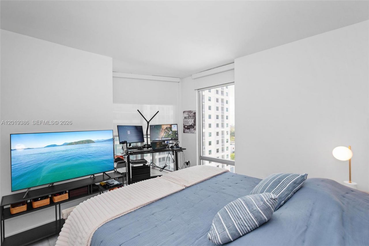 1010 SW 2nd Ave , Unit 1709, Miami, FL 33130 Photo