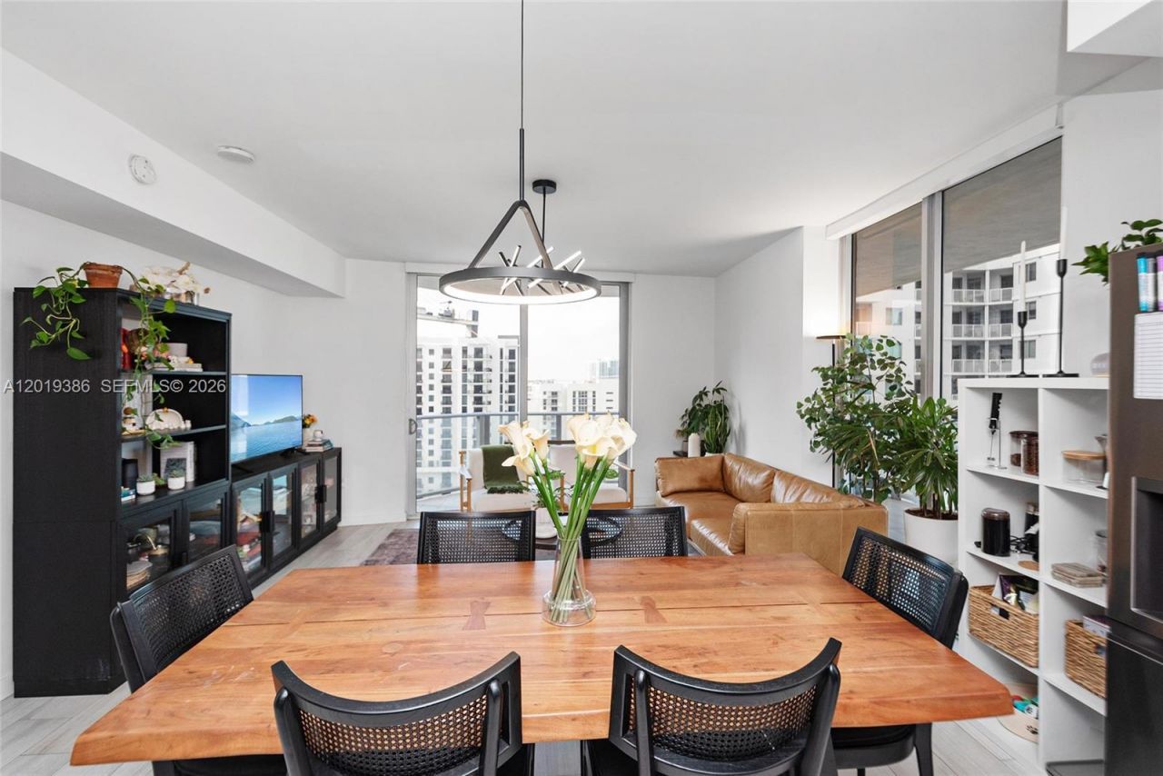 1010 SW 2nd Ave , Unit 1709, Miami, FL 33130 Photo