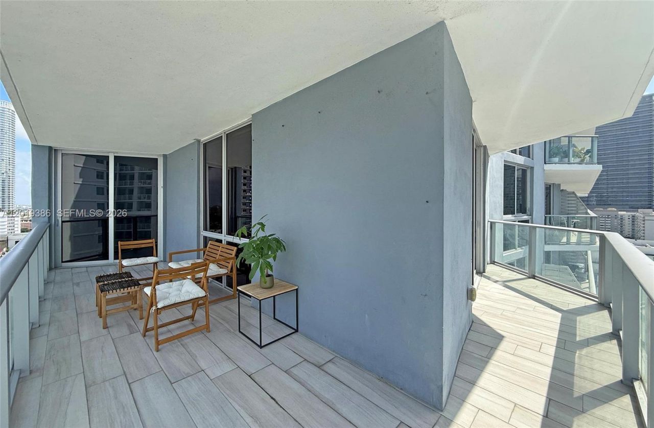 1010 SW 2nd Ave , Unit 1709, Miami, FL 33130 Photo