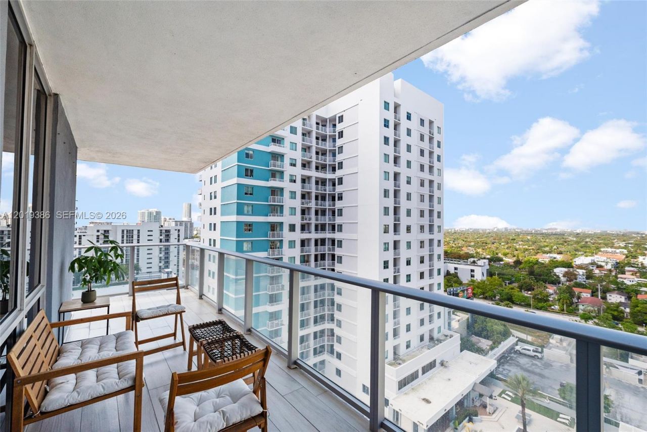 1010 SW 2nd Ave , Unit 1709, Miami, FL 33130 Photo
