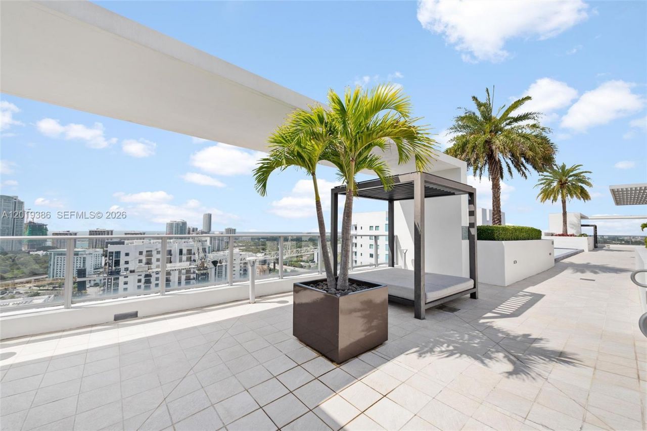 1010 SW 2nd Ave , Unit 1709, Miami, FL 33130 Photo