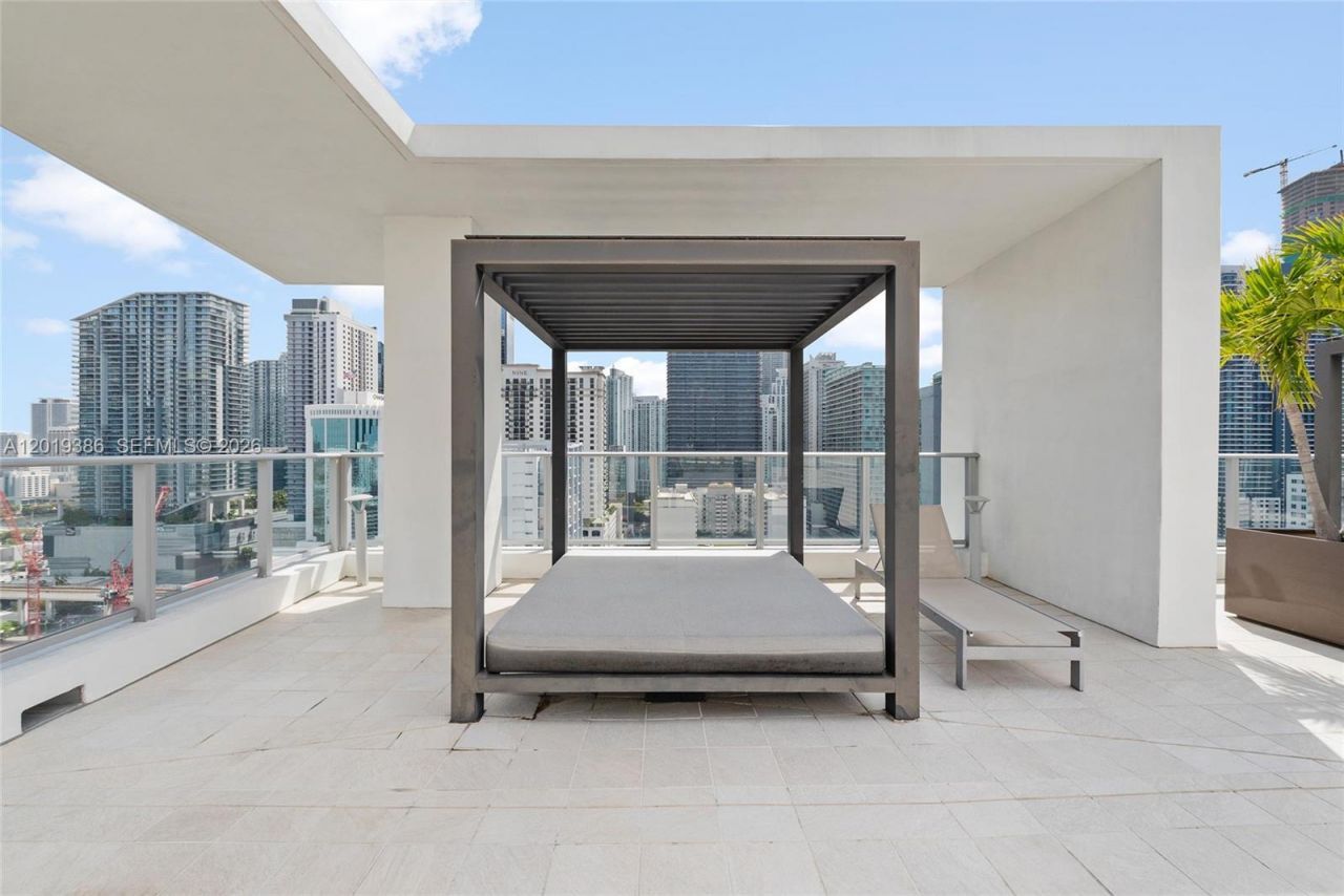 1010 SW 2nd Ave , Unit 1709, Miami, FL 33130 Photo