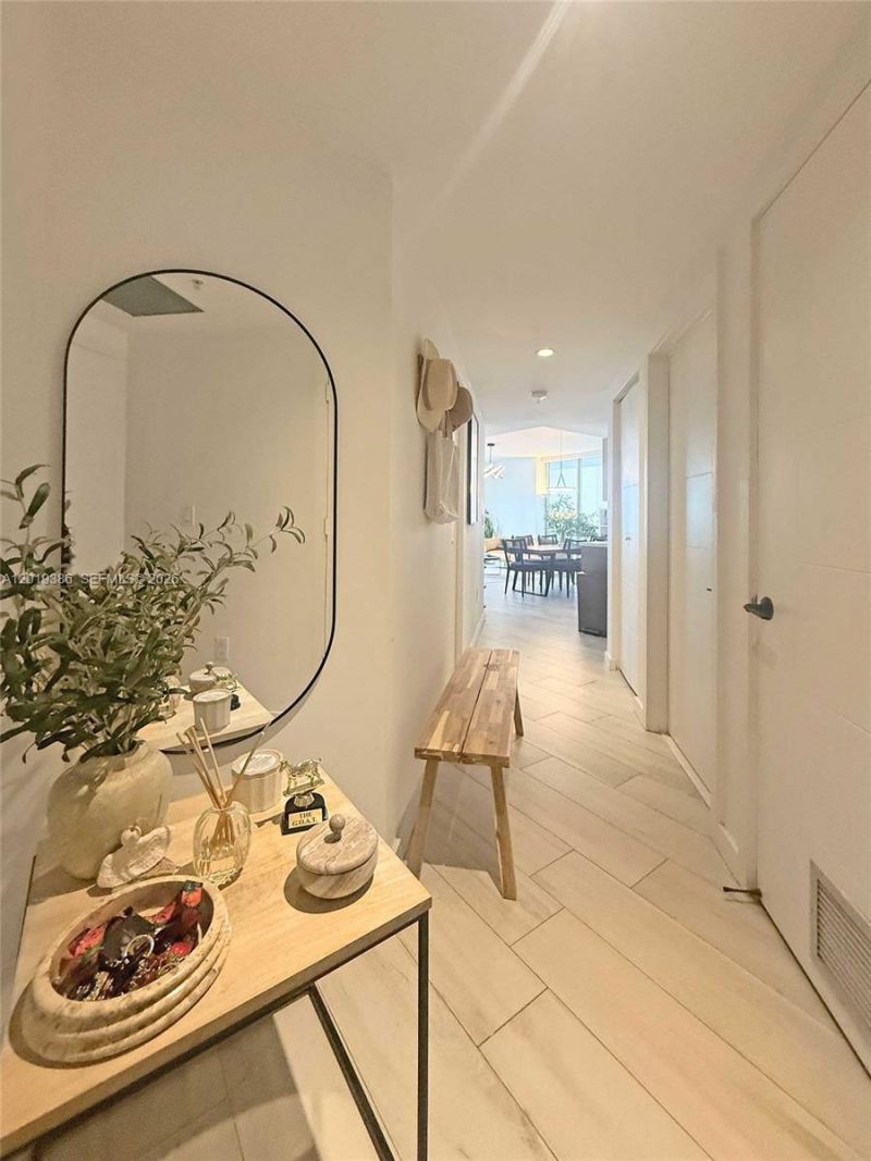 1010 SW 2nd Ave , Unit 1709, Miami, FL 33130 Photo