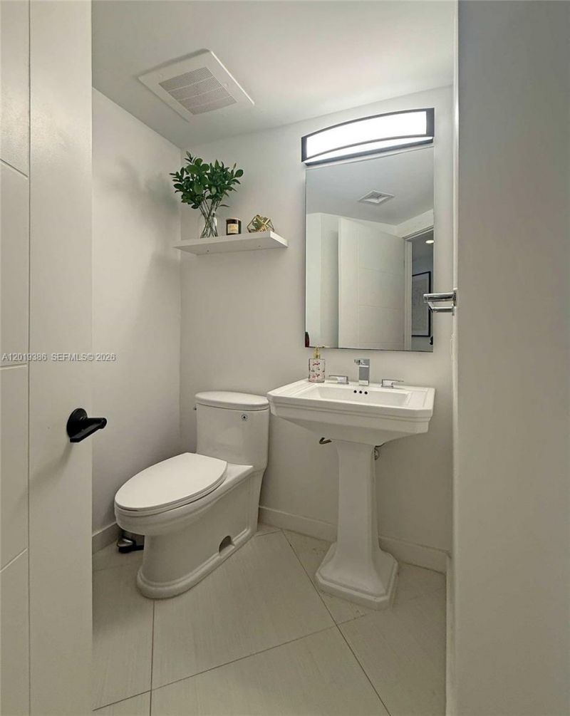 1010 SW 2nd Ave , Unit 1709, Miami, FL 33130 Photo