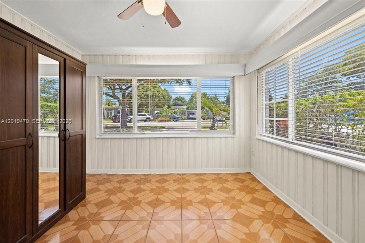 305 NW 111th St, Miami Shores, FL 33168 Photo