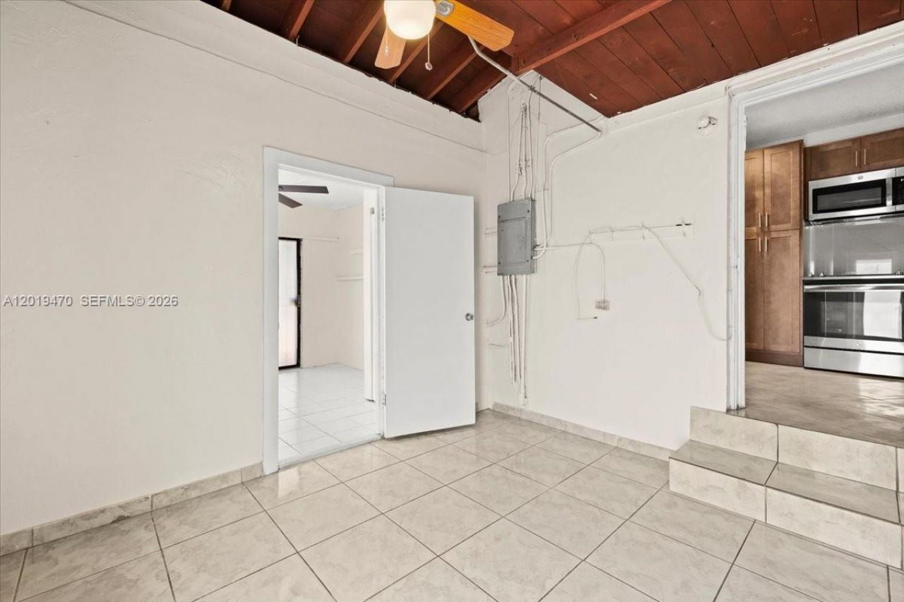 305 NW 111th St, Miami Shores, FL 33168 Photo