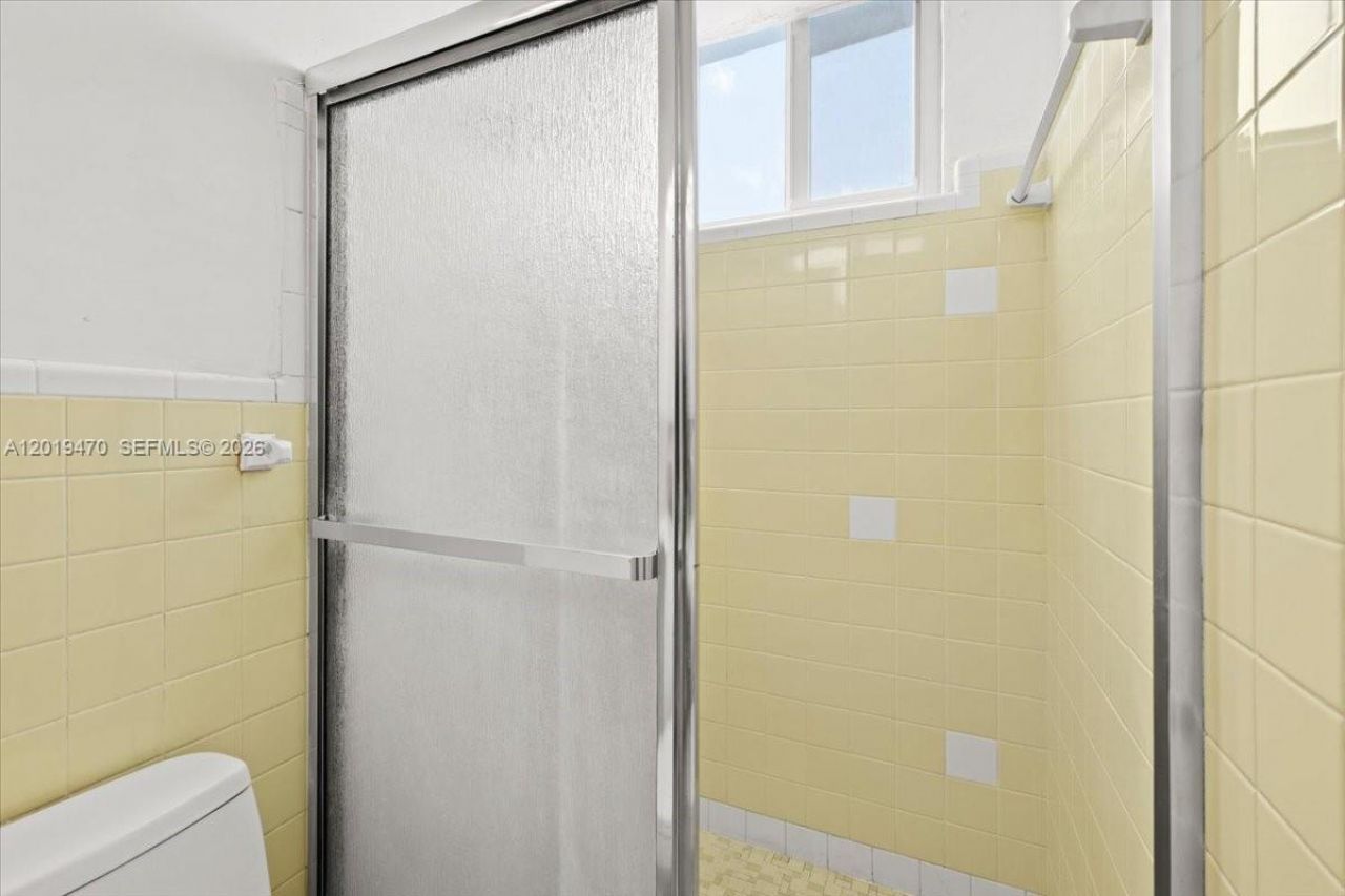 305 NW 111th St, Miami Shores, FL 33168 Photo
