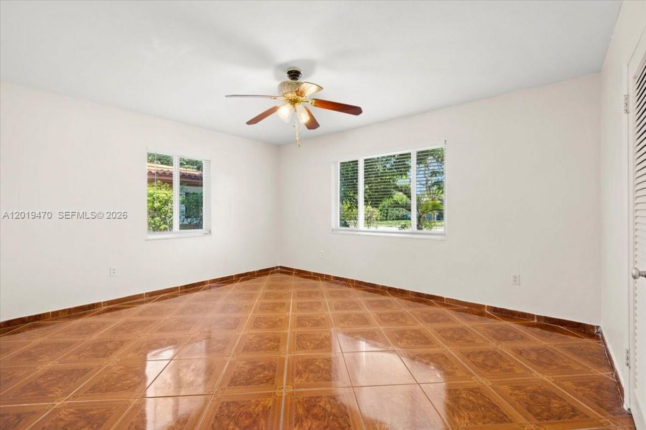 305 NW 111th St, Miami Shores, FL 33168 Photo