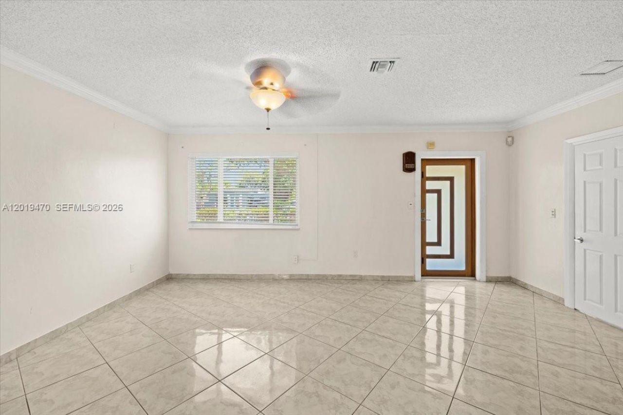 305 NW 111th St, Miami Shores, FL 33168 Photo