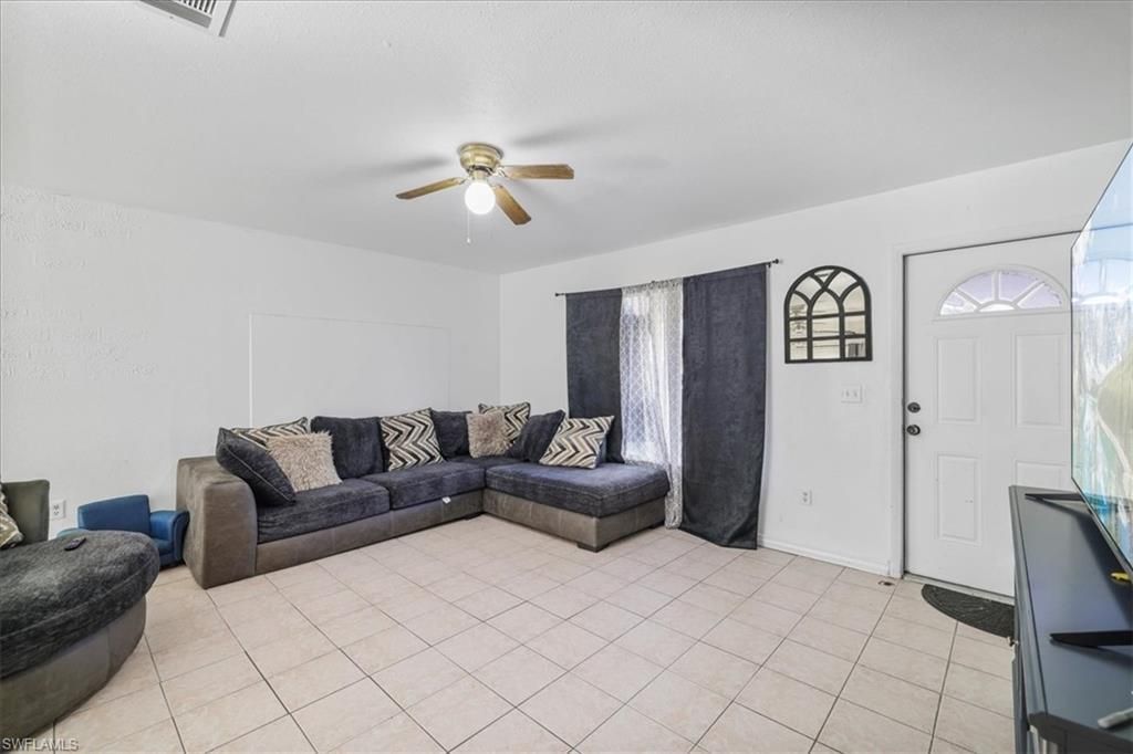 4077 S Edgewater Cir , Labelle, FL 33935 Photo