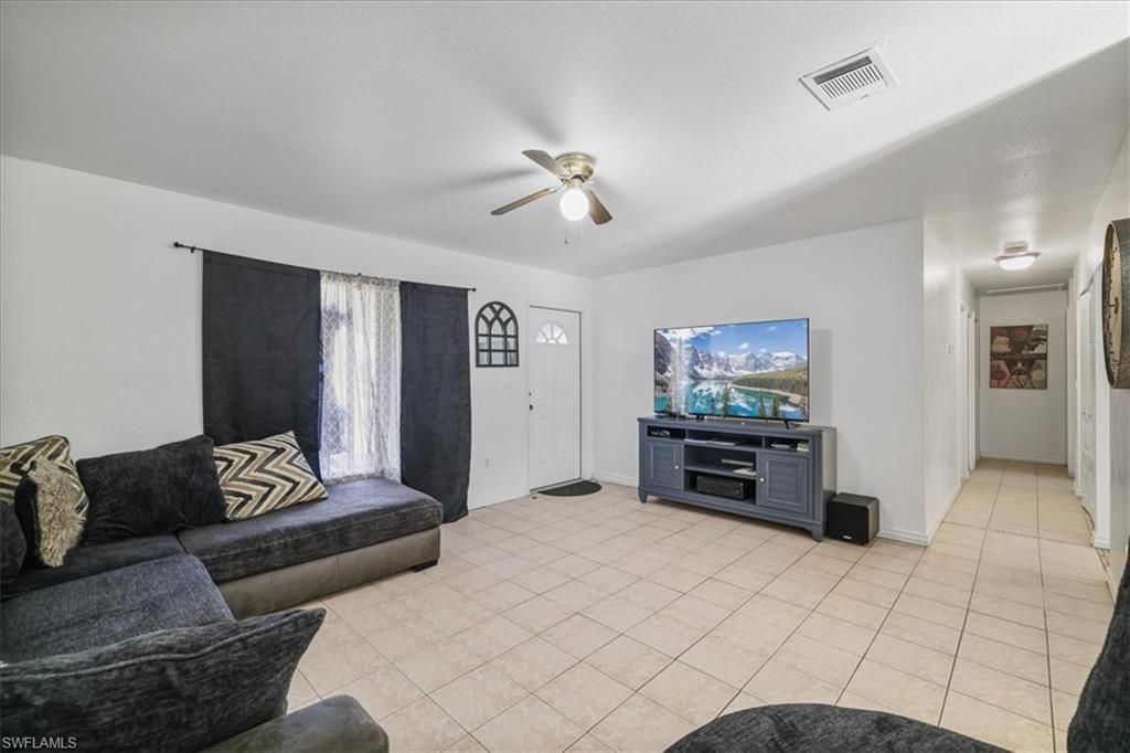 4077 S Edgewater Cir , Labelle, FL 33935 Photo
