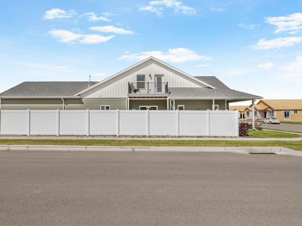 609 Aurora, Chubbuck, ID 83202