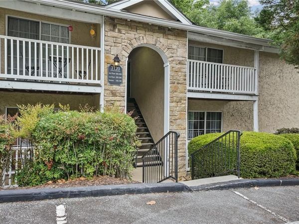3120 Seven Pines Court , Unit 205, Atlanta, GA 30339