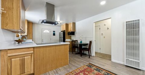 1122 Reno Avenue, South Lake Tahoe, CA 96150 Photo