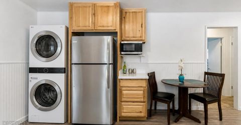 1122 Reno Avenue, South Lake Tahoe, CA 96150 Photo