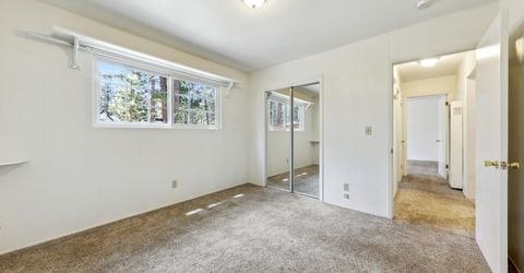 1122 Reno Avenue, South Lake Tahoe, CA 96150 Photo