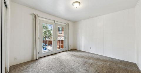1122 Reno Avenue, South Lake Tahoe, CA 96150 Photo