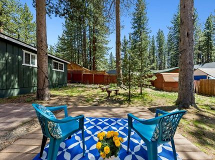 1122 Reno Avenue, South Lake Tahoe, CA 96150 Photo