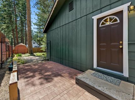 1122 Reno Avenue, South Lake Tahoe, CA 96150 Photo
