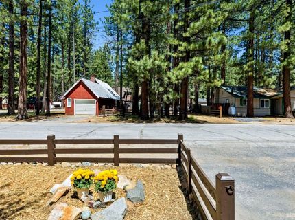 1122 Reno Avenue, South Lake Tahoe, CA 96150 Photo