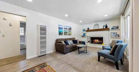 1122 Reno Avenue, South Lake Tahoe, CA 96150 Photo