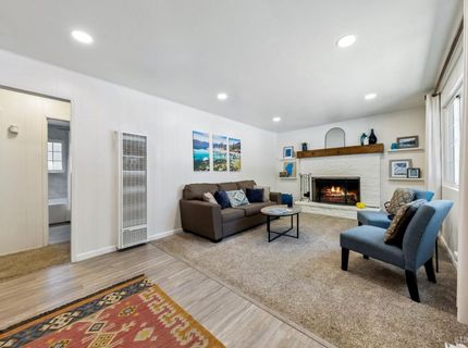 1122 Reno Avenue, South Lake Tahoe, CA 96150 Photo