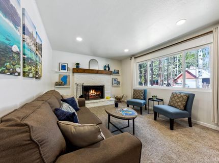 1122 Reno Avenue, South Lake Tahoe, CA 96150 Photo