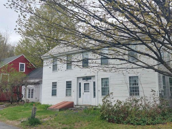 735 Main Street, Chester, VT 05143