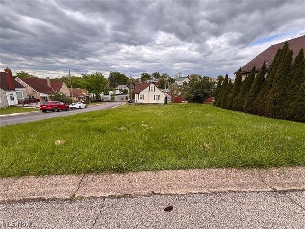 119 Church street , Weirton, WV 26062