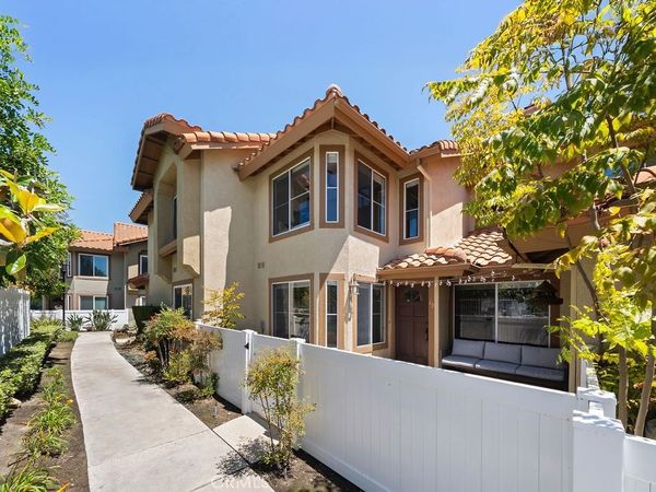 19 Vista Colinas, Rancho Santa Margarita, CA 92688