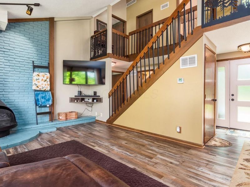 10383 Twin Oaks Drive , Cambridge, OH 43725 Photo 3