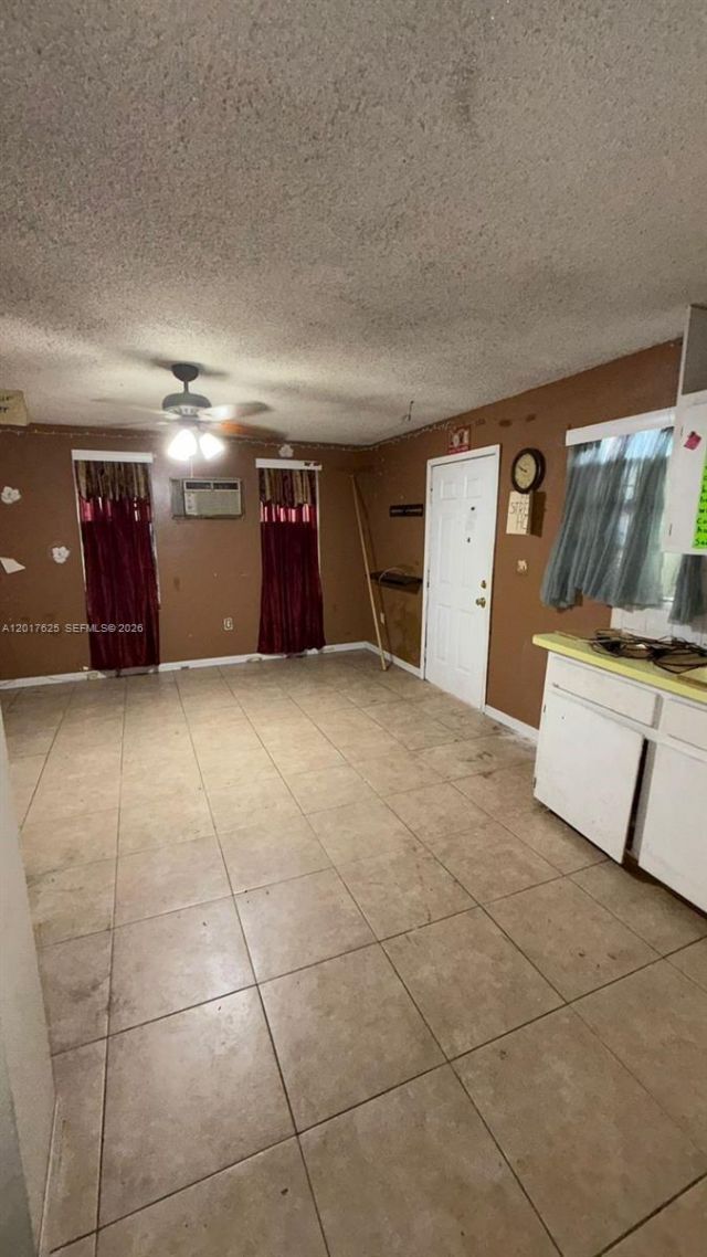 4450 NW 169th Ter , Miami Gardens, FL 33055 Photo