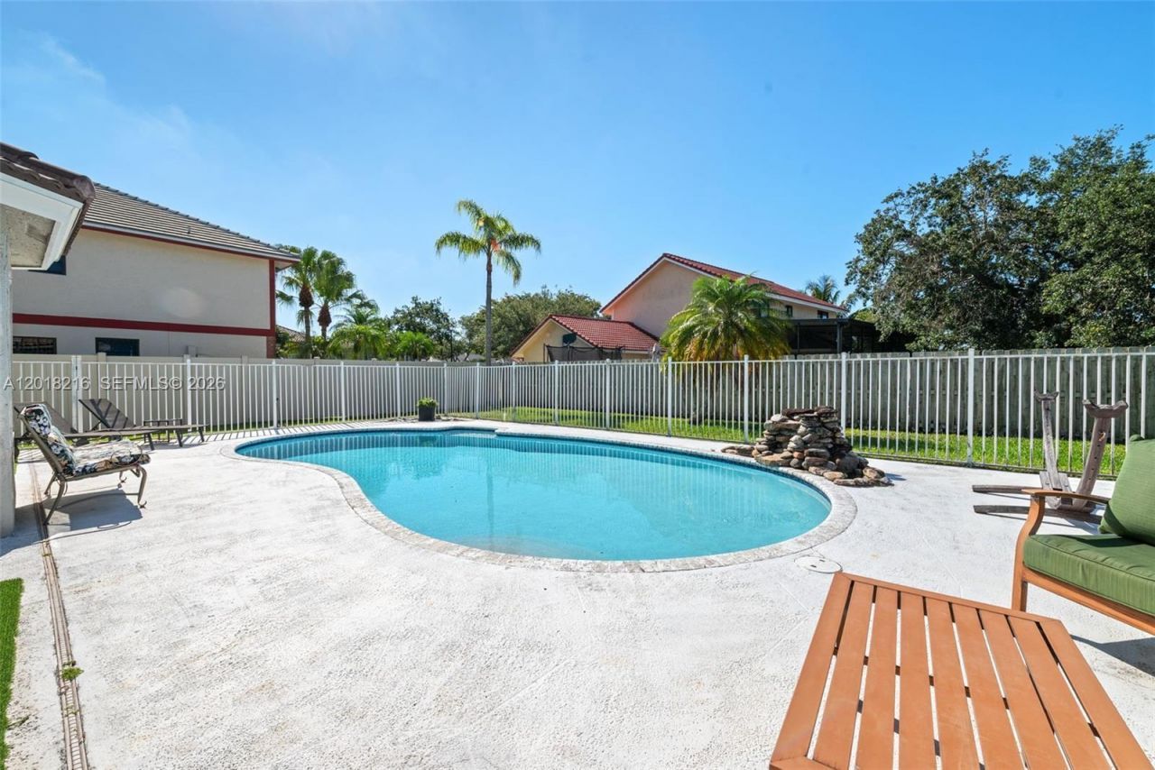 13910 Monticello St, Davie, FL 33325 Photo